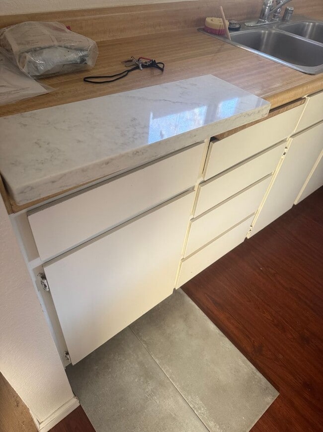 Foto del edificio - Upgraded Townhome For Rent in Central Live Oak Location