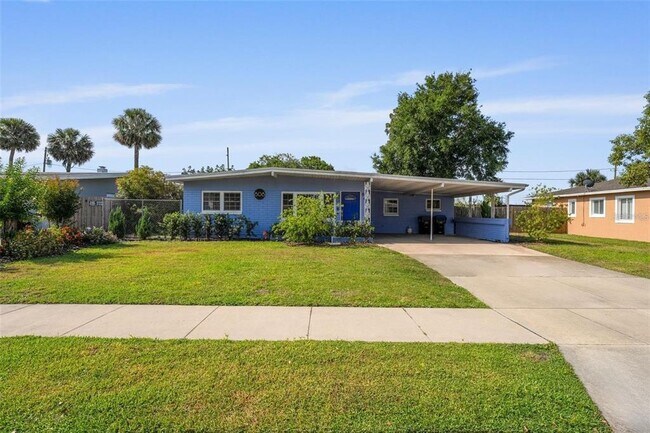 Foto del edificio - 808 Malone Dr