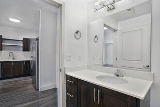 Bathroom - Canyon View Crossing