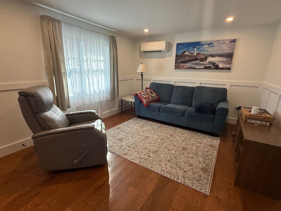 Foto principal - 1 Hillrise Ln