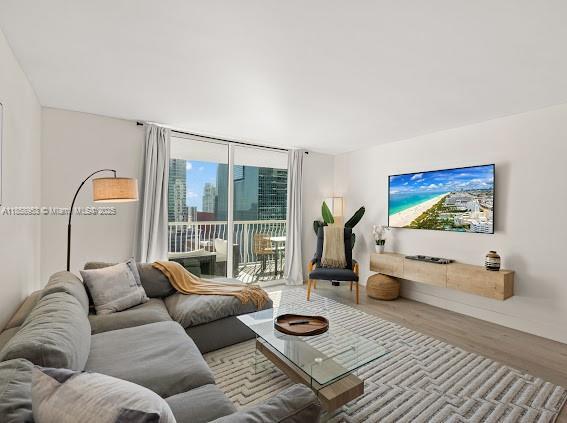 Foto del edificio - 1200 Brickell Bay Dr