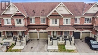 Building Photo - 41 Mazarine Ln