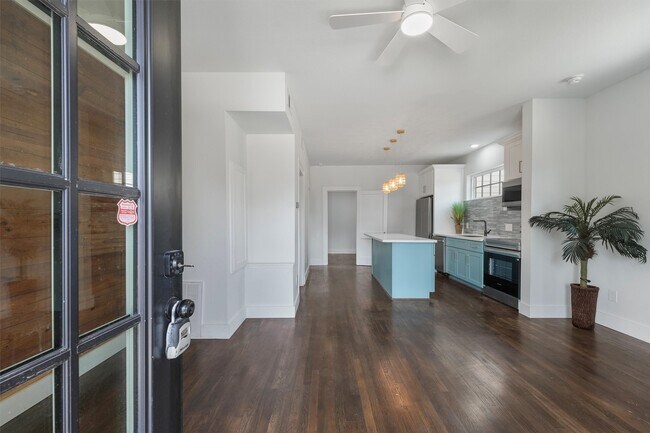Foto del edificio - 1811 20th St