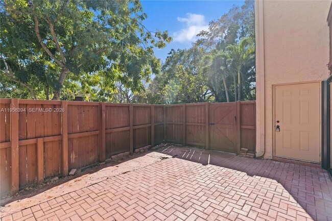 Foto del edificio - 6907 SW 115th Pl