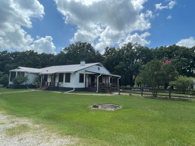 Building Photo - 6951 Co Rd 276