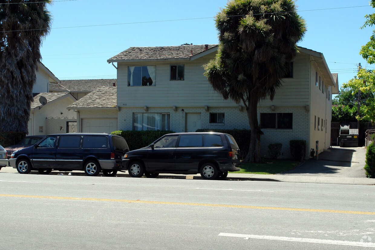 Foto del edificio - 3474-3480 Monroe St