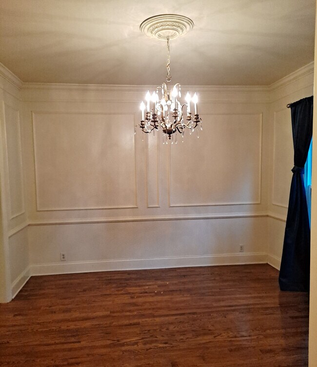 Foto del edificio - 3418 Belmont Blvd