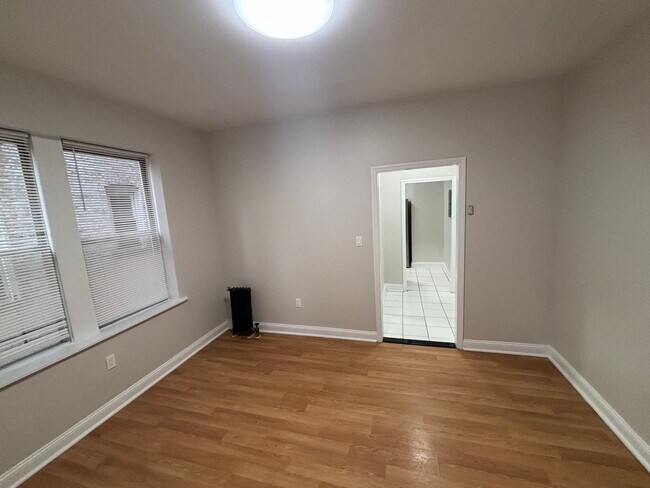 Foto del edificio - 332 61st St