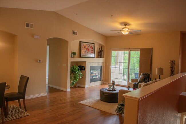 Building Photo - 5026 Northern Lights Dr