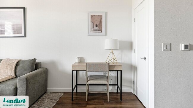 Foto del edificio - 5511 Caprock Smt Dr