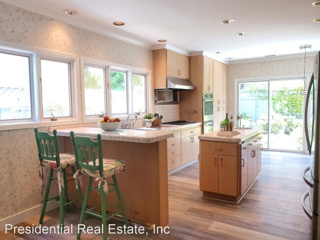 Building Photo - 4 br, 2.5 bath House - 875 Arcturus Cir