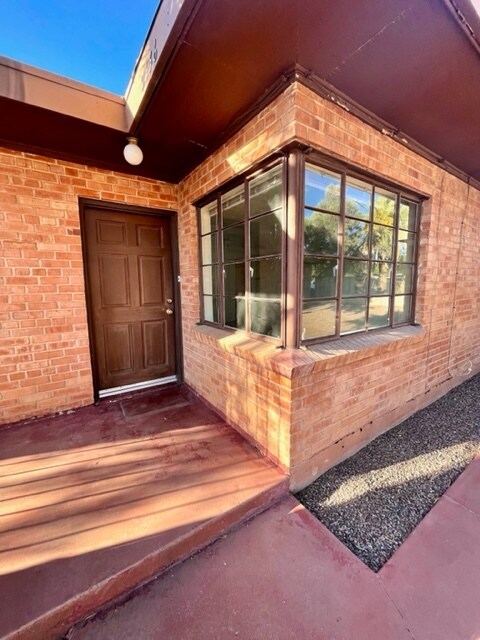 Foto del edificio - 2336 N Richey Blvd