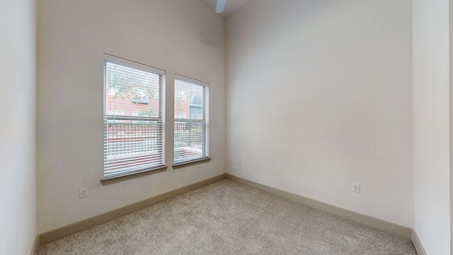 Interior Photo - Central Square at Frisco