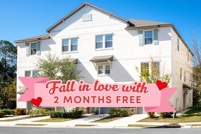 Building Photo - 5719 Mercado Dr