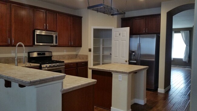 Building Photo - 2 story home in Wingfield at Foothills in ...