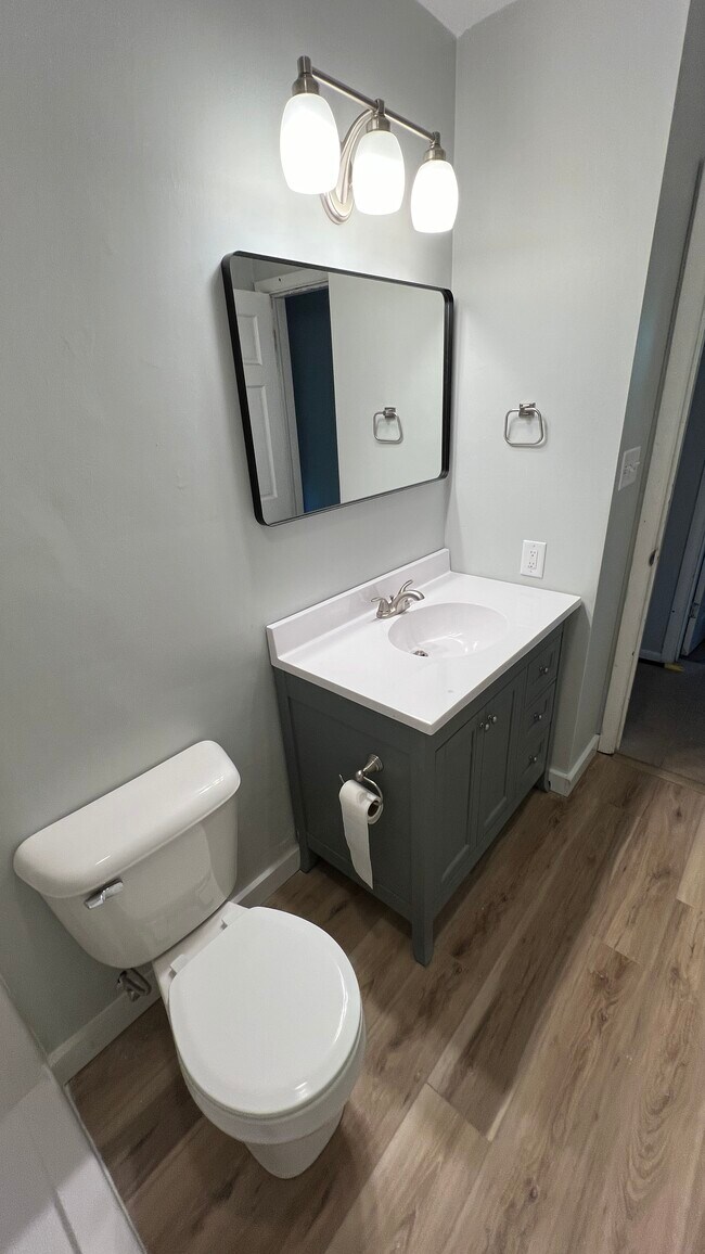 10 Golfview, Savoy, IL 61874 Townhome Rentals in Savoy IL