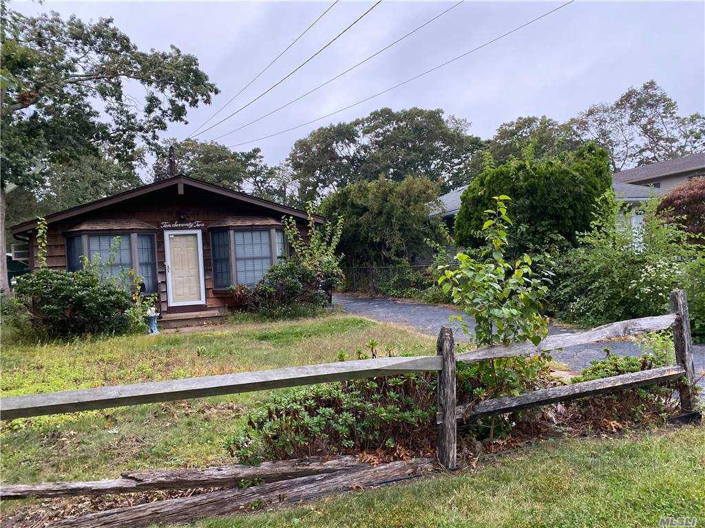 Foto principal - 1072 Reilly St