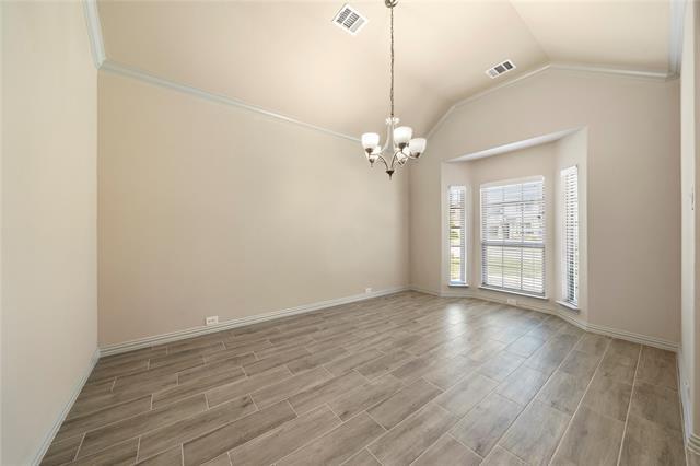 Foto del edificio - 6040 Liverpool St