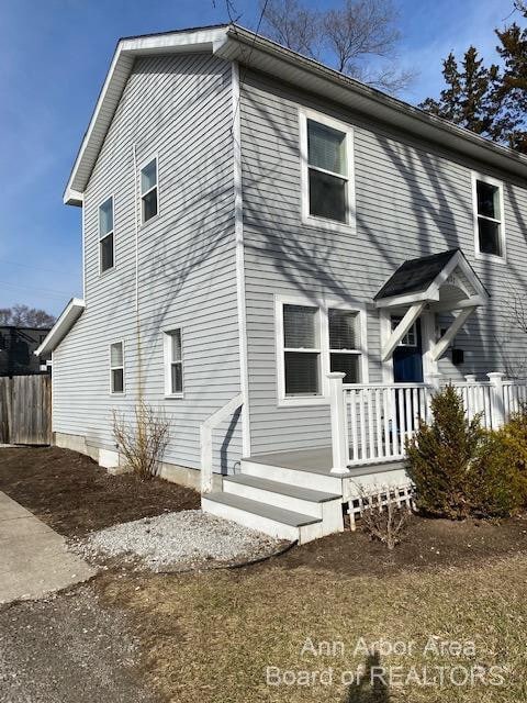 Building Photo - 407 N Harris St