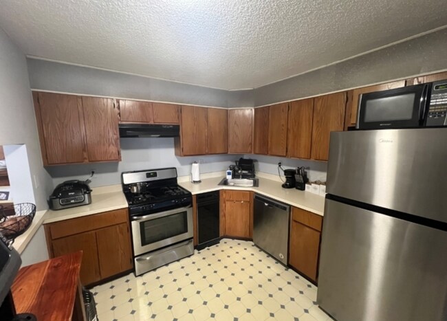 Foto del edificio - 80 Sage Ct