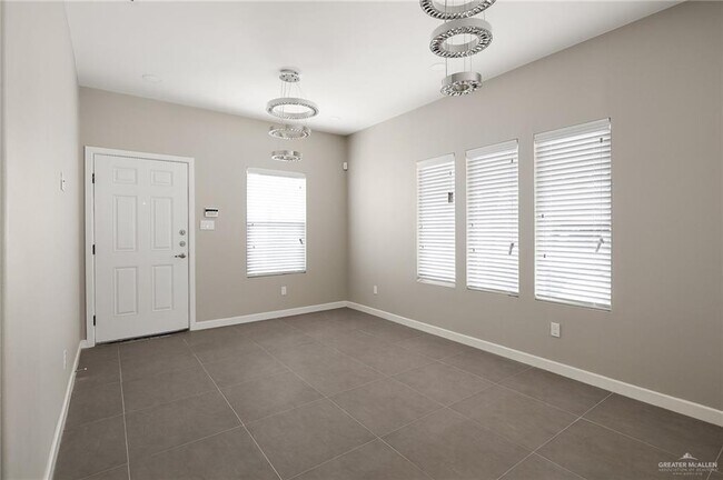 Foto del edificio - 14 Puffin Ave