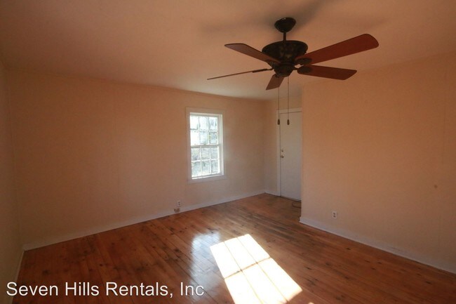 Building Photo - 2638 Callier Springs Rd SE