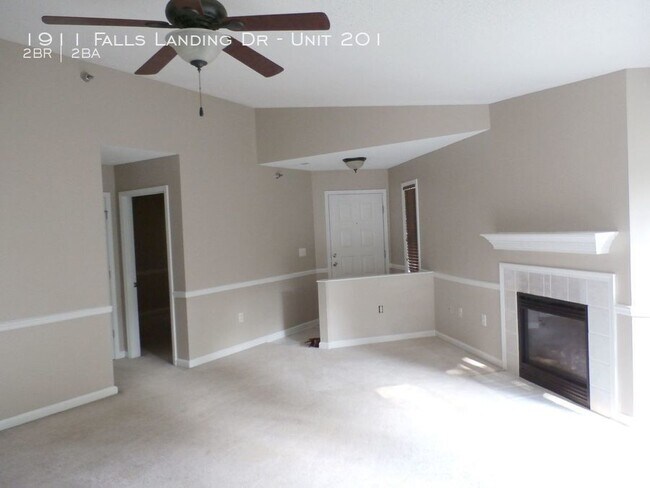 Building Photo - 1911 Falls Landing Dr