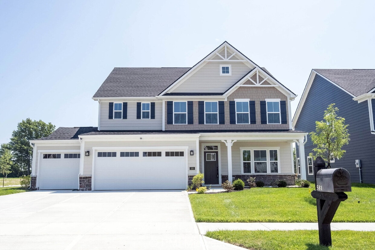 Primary Photo - "Spacious 5-Bedroom Retreat with 2.5 Baths...
