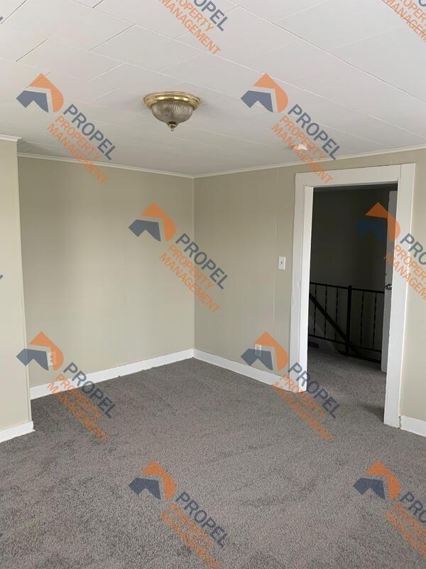 Building Photo - 43 Scott St