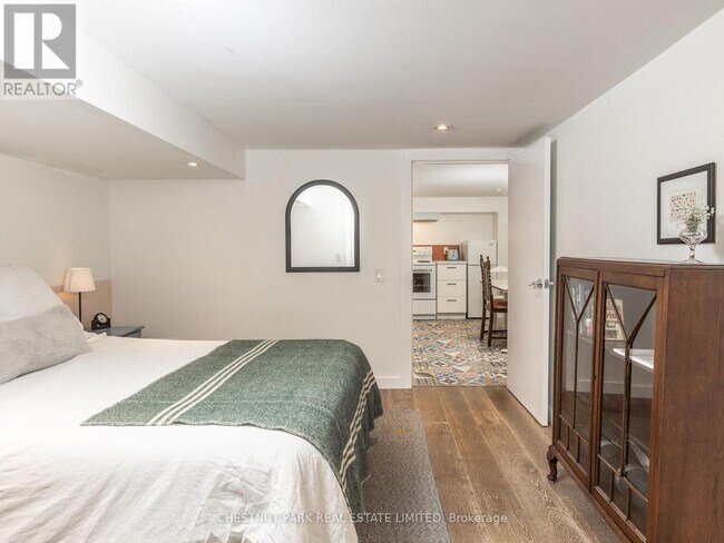 Photo du bâtiment - 1654 Gerrard St E