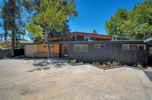 Primary Photo - 16459 Garvin Dr