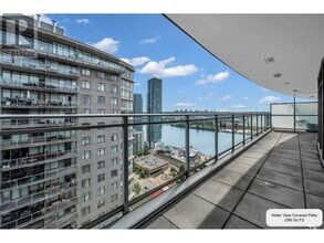 Building Photo - 892-892 Carnarvon St