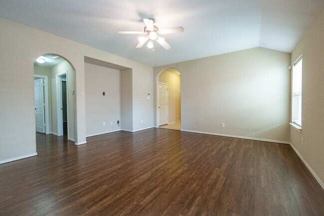 Foto del edificio - 11219 Overland Trail Dr