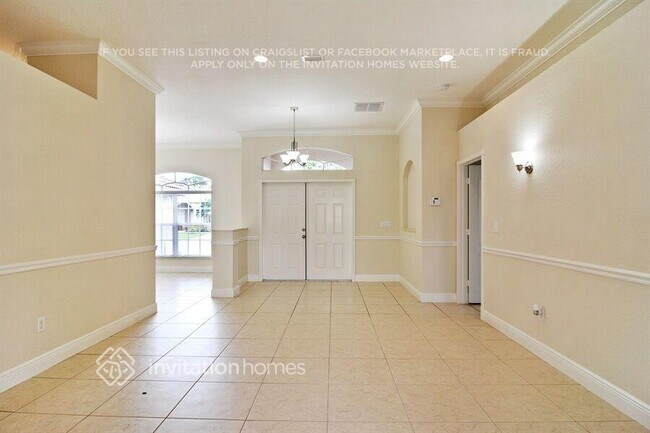 Foto del edificio - 1025 SW Romaine Ln