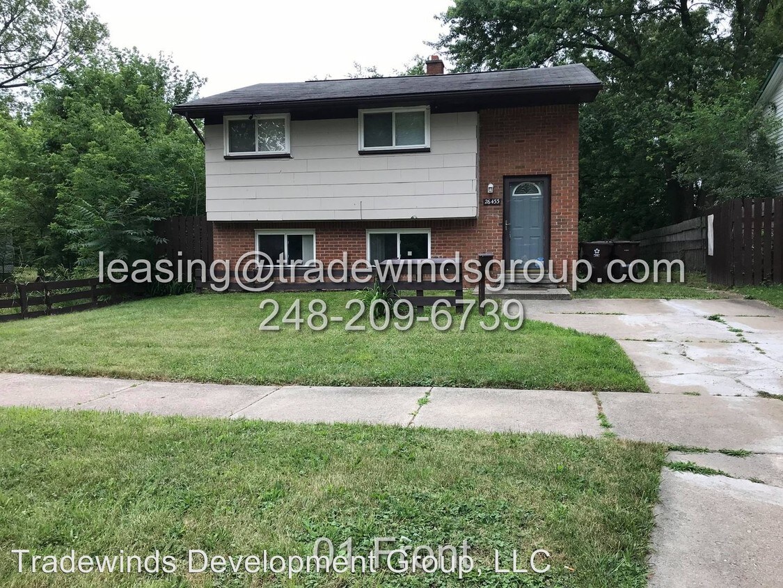 Primary Photo - 4 br, 1 bath House - 26433 Norfolk Street