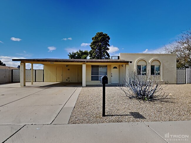 Foto del edificio - 19040 N 17th Ave