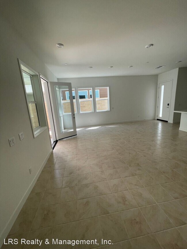 Foto del edificio - 3 br, 2 bath House - 356 Merit