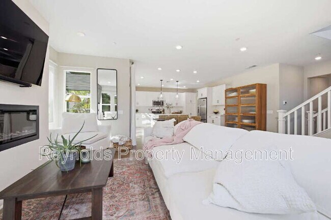 Building Photo - 10517 Theseus Ct