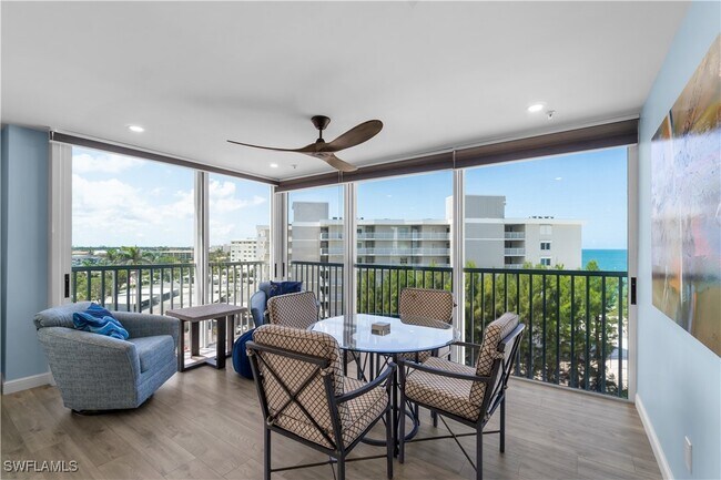 Foto del edificio - 3483 Gulf Shore Blvd N
