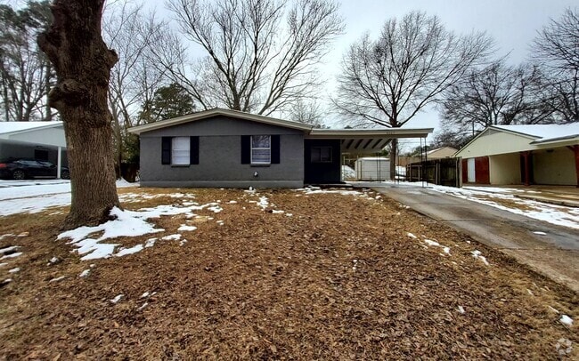 Building Photo - 4227 Hobson Rd