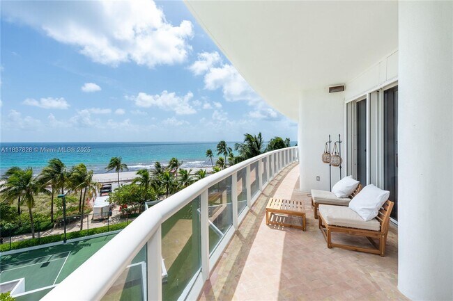 Foto del edificio - 9601 Collins Ave