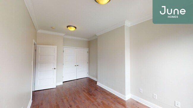Foto del edificio - Full room in 4-bed/2.0-bath Home