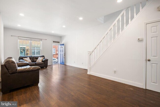 Foto del edificio - 2432 S Chadwick St