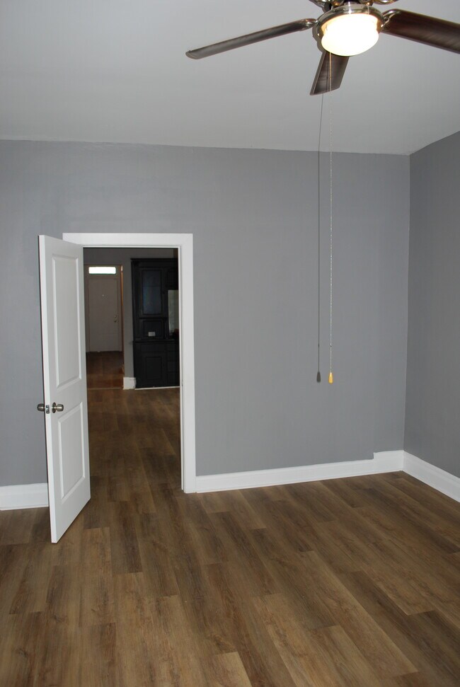Building Photo - 8557 S Morgan St