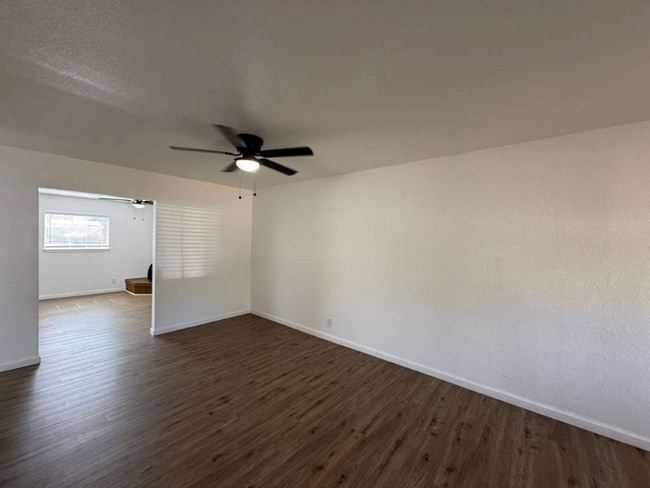 Foto del edificio - 230 Craigmont Ln