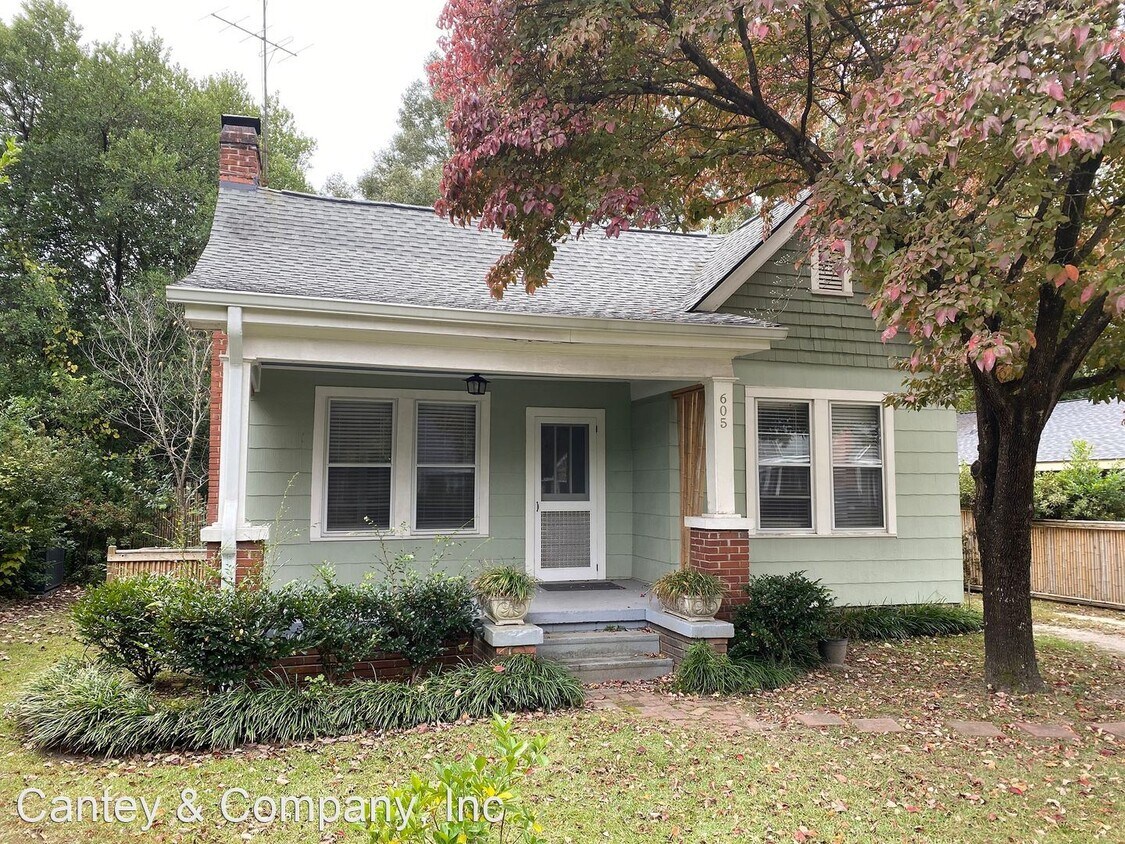 2 br, 1 bath House 605 Naples Ave House Rental in Cayce, SC