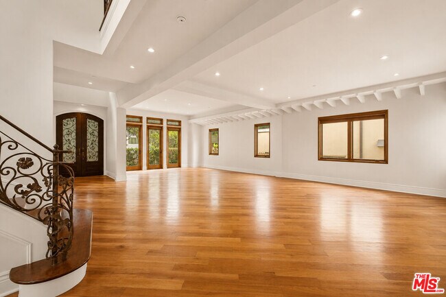 Foto del edificio - 1126 Yale St