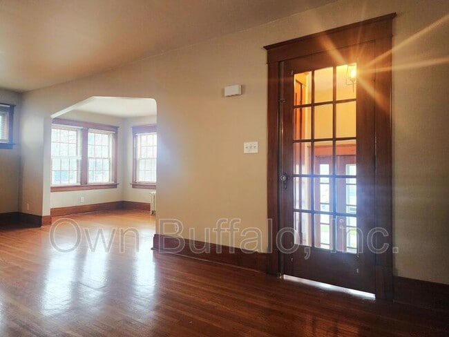 Building Photo - 4030 Bailey Ave