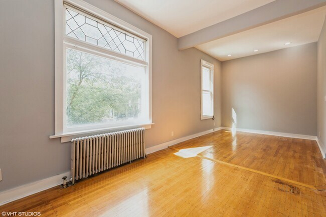 Foto del edificio - 1633 Oak Ave