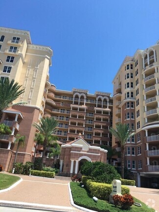 Building Photo - 2515 S Atlantic Ave